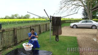 7199 Wash Day Blues Part1 1280hd - Plasticlovers-2