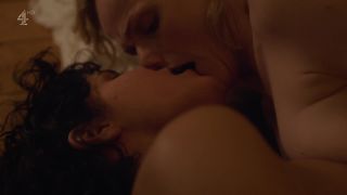 Desiree Akhavan, Maxine Peake - The Bisexual (2018) s01e05 HD 1080p - (Celebrity porn)-8