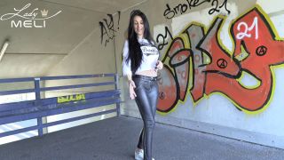 Lady Meli - Cum Eating Instruction Heute Treffen Wir Beide Uns Hier - Handpicked Jerk - Off - German mistress-9