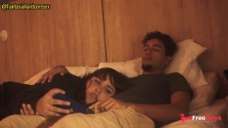 Mi hijastra se atraganta con mi pene accidentalmente-4