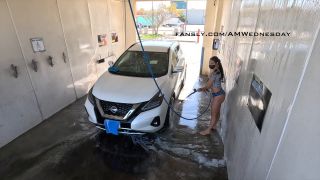AMWednesday Exhibitionism 606958366350123008  01 606036688589828096-0