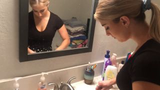    Victoria GirlsGoneHypnotized – Victoria’s Pantyhose Freeze  Victoria-5