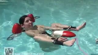 House of Gord19 11 29 Reyja - Rigid Cuff Pool Floaty Part I-0