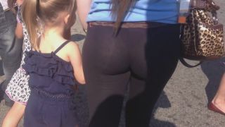 Milf s pink thong visible in public place Milf!-2