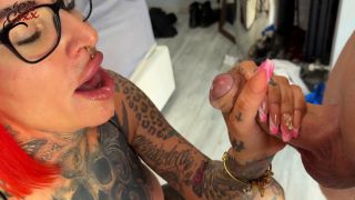 Cat - Coxx - Perverse Milf - fotze - Den Kumpel meines Sohnes zum ficken verdonnert 1080P - Amateur-9
