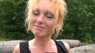 Indecentes - Voisines/Jacquieet Michel TV - Mendy, 40 Ans, Infirmiere Et Cougar - Outdoor-4