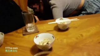 [FC2_PPV-1015403] 【個人】小料理屋の座敷で犯される美人若妻。美尻に玩具を突き刺され生のお客さんの肉棒まで咥えさせられ中出し - FC2_PPV-3