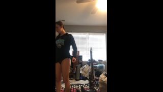Getting_dressed-7