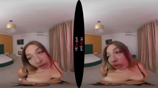 Sandy Little VR Porn: Kinky Big Tits 4096p Missionary Close-1