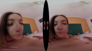 Sandy Little VR Porn: Kinky Big Tits 4096p Missionary Close-3
