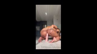Violet Gets a Dildo In Her Pussy Onlyfans (Pornstar)-5