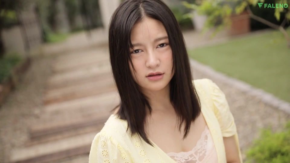 Kamiki Sara FSDSS-130 Rookie I Cup Gravure Idol AV DEBUT - 3P