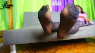 online xxx video 14 sexy feet fetish Massage my feet, footboy, ebony goddess on femdom porn-9
