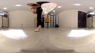 Under Giantess Soles – Althea – lets go jogging with me VR 3604K.-1