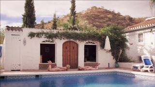 Two Girls Hogtied Poolside Sex Online Porn FullHD-5