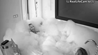 Reallifecam - Sara And Her New Boyfriend Have A Bubble Bath Quick Sex Pussy Eat 30.01.2025 624P - Amateur-4