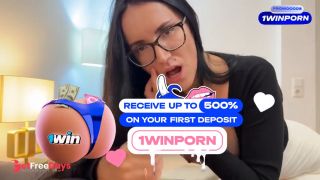 [GetFreeDays.com] Hungry stepmom got a large portion of cum on her face and glasses Porn Video April 2023-7