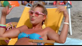 Susanna Hoffs & Dedee Pfeiffer in The Allnighter 1987 B-1