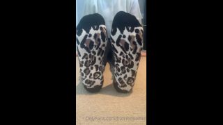 harrietfootsie 110220212029244960 so i made the ultimate sock tease video for a fan who loves to be teased endlessly with my Foot!-1