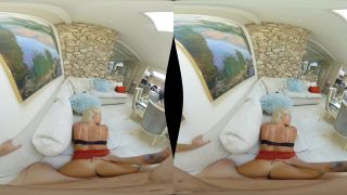 Throbbin for Robbin – Robbin Banx 4K - virtual reality - reality -4