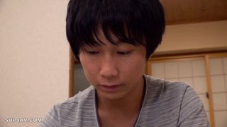 Reducing Mosaic VRTM-471 タイトスカート穿いた心優しいデカ尻姉の絶対領域に欲情した弟！媚薬を飲ませると自らニーハイソックスを擦りつけながら淫らにパンツを滴らせカニバサミで中出しを求めた！SPECIAL 宮村ななこ＆梨々花-4