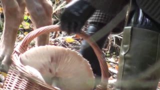 RubberVita LOOKING FOR MUSHROOMS DRESSED UP IN LATEX (mp4)-6