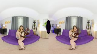 The English Mansion – Madam Esmeralda – Sexy Tease JOI – Femdom VR - [Webcam]-2