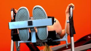 NakedGymGirls My Nude Gym Workouts (mp4)-9