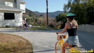 Carter Cruise & Penelope Reed FullHD Adult Film Review-1