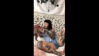 M@nyV1ds - TigerLillySuicide - Your nerdy big titty girlfriend-1