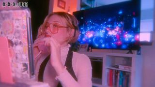  mouthsounds Elle Marz Rude Giant Receptionist Steals Tiny From Work Asmr  Elle Marz -2