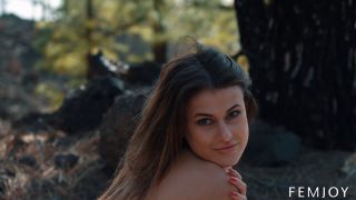 [FemJoy] Bella Model Forest Beauty [10.18.25] [1080p]-5