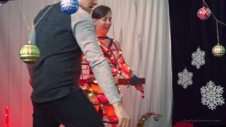 Elise Graves - Oh Christmas Tree! Sex Clip Video Porn Dow...-3