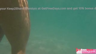 Amateur thick sexy girlfriend boyfriend having fun in public beach while on vacation-1