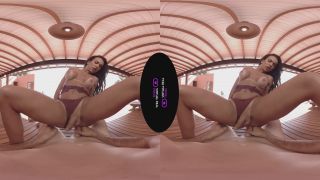 Bianca Reis (Real Estate Sex) [Oculus Rift, Vive] (UltraHD 4K / VR) VirtualRealTrans, big dick fetish on big ass -7