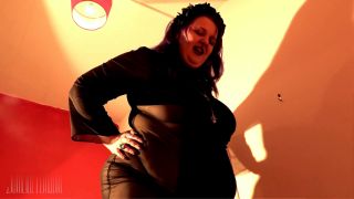 Heels on the Cock Board.-1