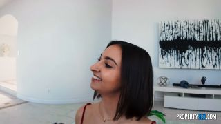 Hailey Rose's Explicit Sex Tape: Watch the Unscripted Action-2