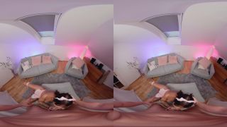Pretty in Pink - Smartphone Vr - Babe-2