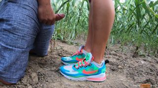 Yummy Couple HUGE¡ Cumshot on her new Nike Air Max Sneakers - Cum Running down her Legs - 2160p-0