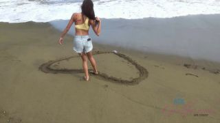 Vina Sky: Beach Passion - Igniting the Heat with Vina-8