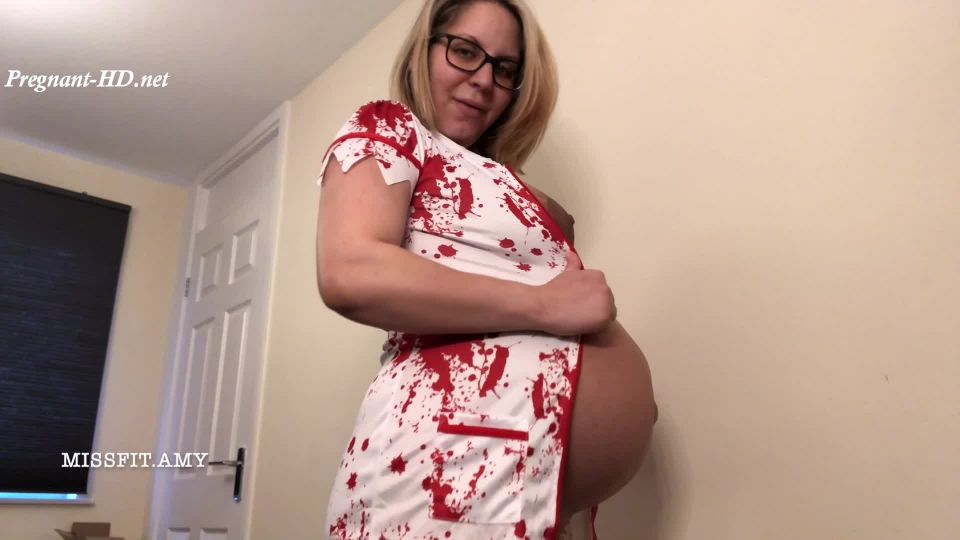 7150 MissxFitxAmy - Trying On Pre-pregnancy Lingerie