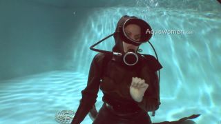 Elise Hydro Glove Quick View Porn - New Sex Videos Online-8