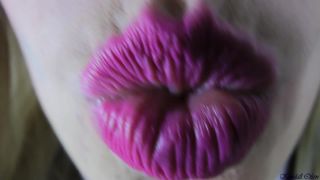 Kendall OlsenPussy-Blackout-3