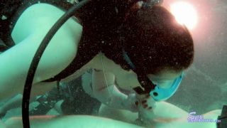 SexUnderwater e0488 2 Pops, One Drop (mp4)-2