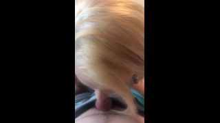 VictoriaInBed_IMG_5314.TRIM_BG_-8