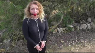 Weekend Bonus Update - Diamondly - Outdoor walk Sex Clip ...-9