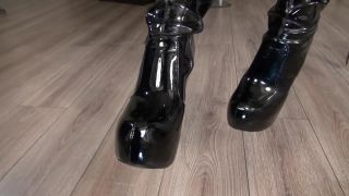 Boots2804122-4