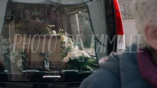 Camille Cottin - Photo de famille (2018) HD 1080p!!!-2