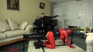 Mistress Susi aka Rubber Lady – the Rubberdoll on the Fucking Machine Latex!-2