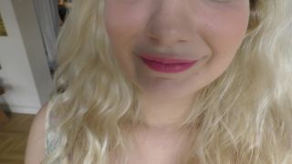 xxx video 8 Bad Dolly – Close Up Mouth Exploration, femdom for beginners on fetish porn -2